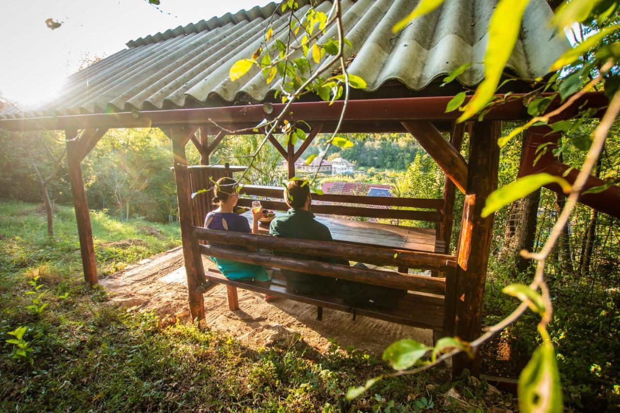 Отель Casa Alba Baia de Arama Экстерьер фото