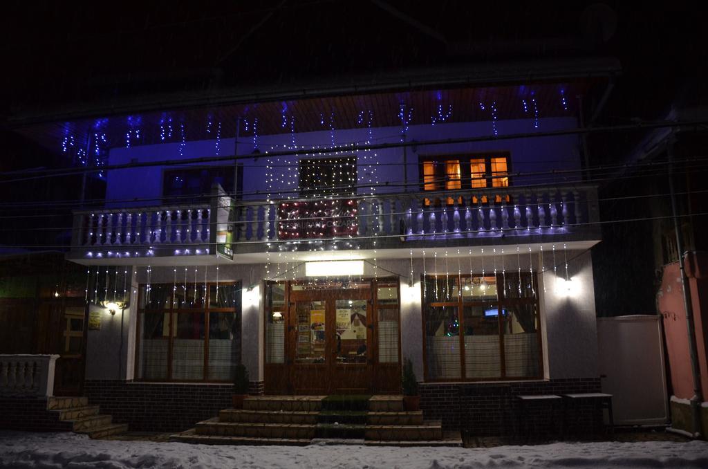 Отель Casa Alba Baia de Arama Экстерьер фото